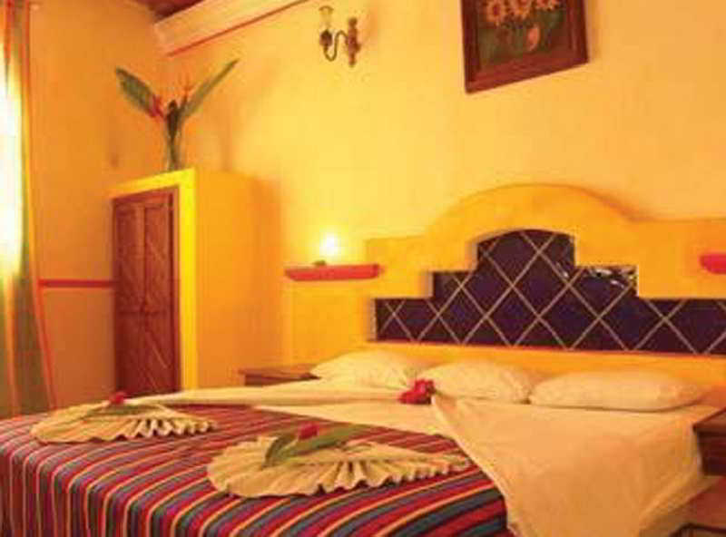 Hotel Y Suites Mar Y Sol Rincon de Guayabitos Ngoại thất bức ảnh